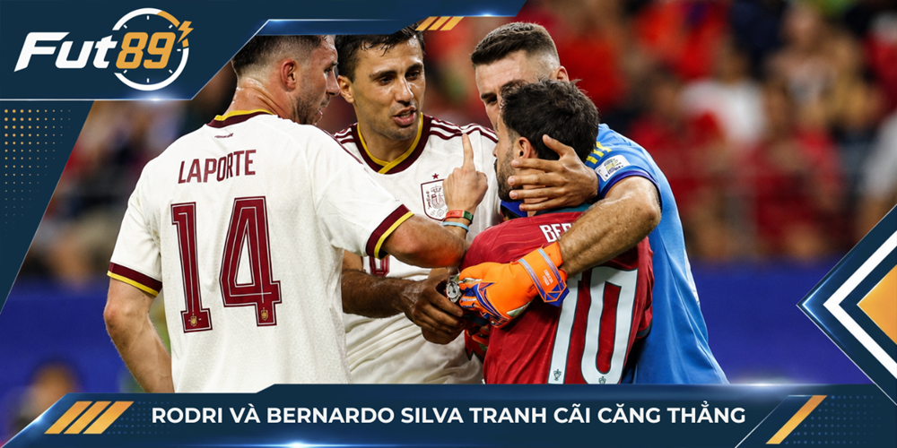Rodri và Bernardo Silva tranh cãi căng thẳng