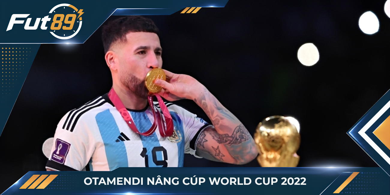 Otamendi nâng cúp World Cup 2022