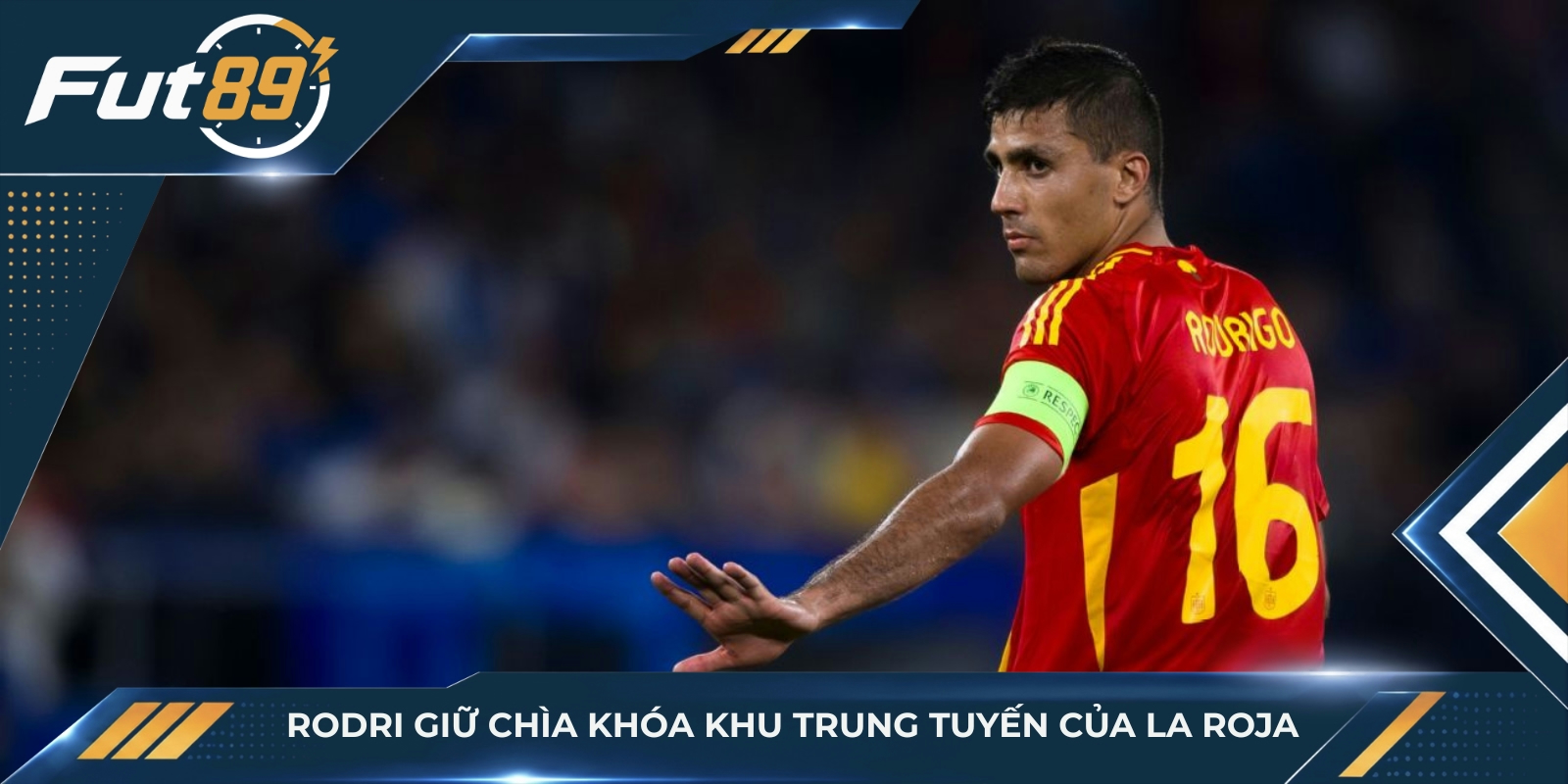 Rodri giữ chìa khóa khu trung tuyến của La Roja