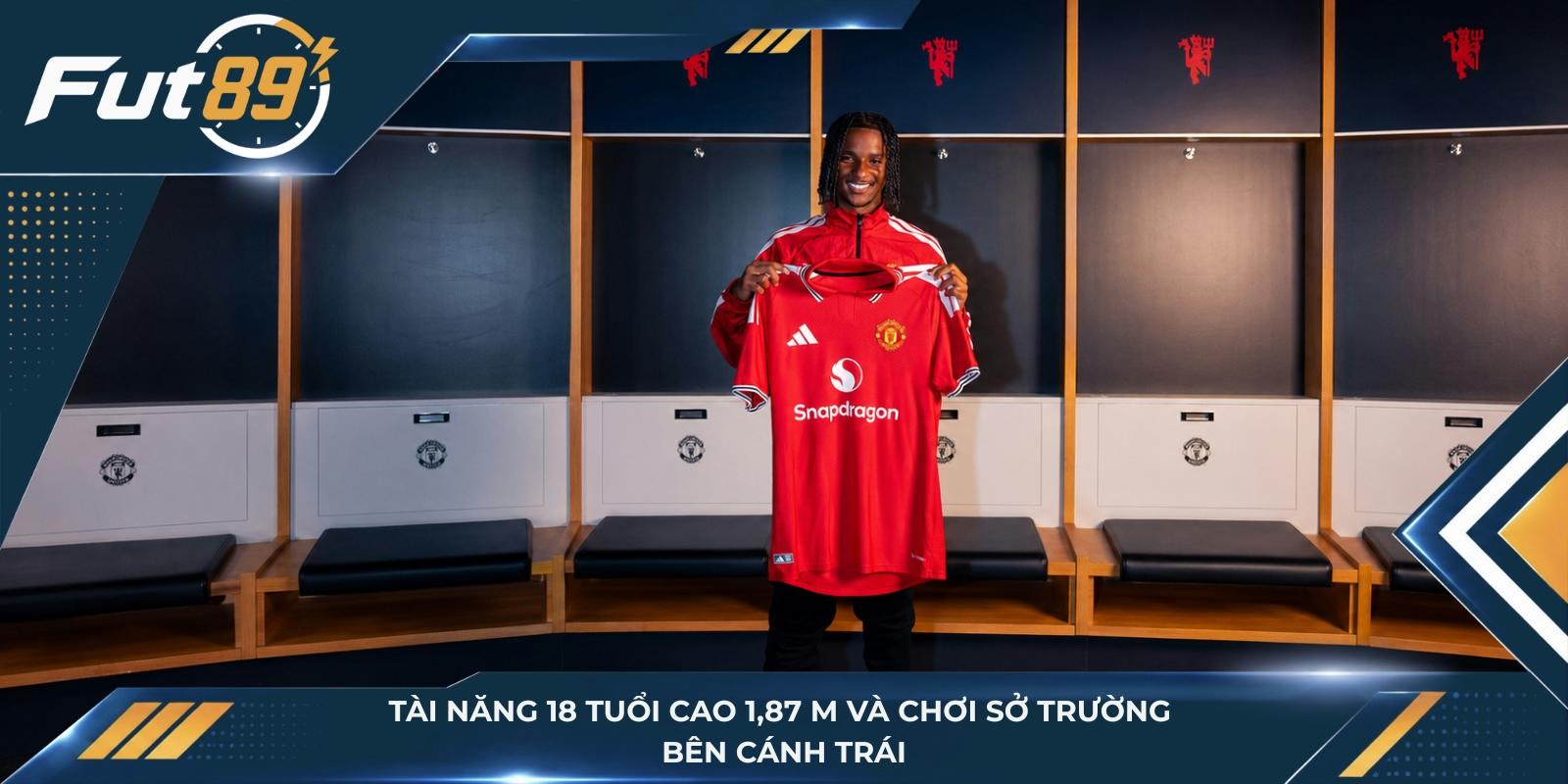 Tài năng 18 tuổi cao 1,87 m và chơi sở trường bên cánh trái